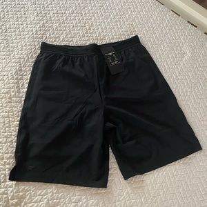 NWT FABLETIC FUNDAMENTAL SHORT